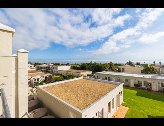 2 BEDROOM APARTMENT TO LET IN ROYAL ASCOT